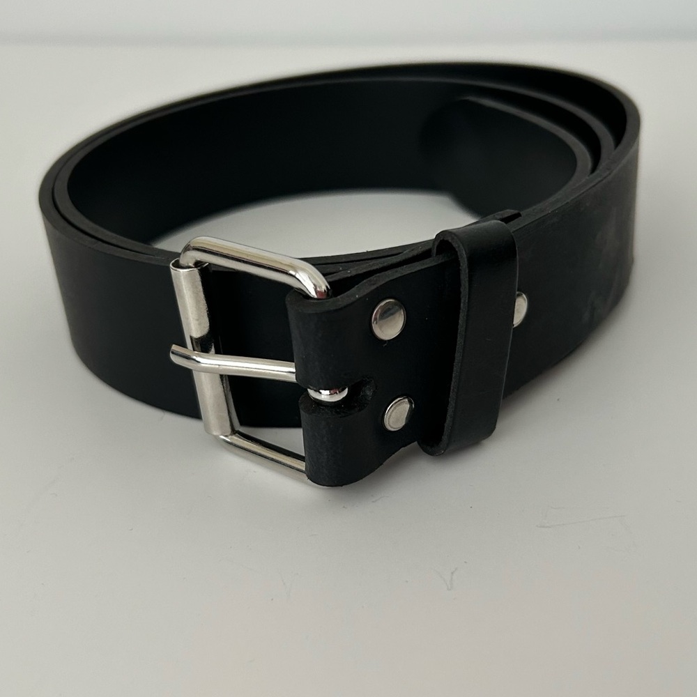 H&M Black Shiny Silver Belt Buckle Belt Euro Size 90